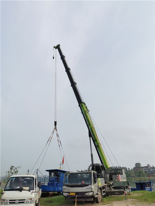建水县桥梁建设吊装案例